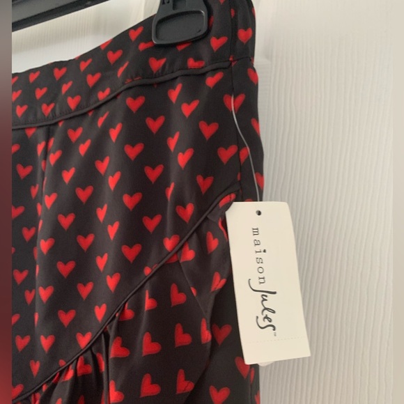 ♥️NWT Maison Jules Heart Printed Cross-Ruffled Skirt from Macys size large - Picture 3 of 9